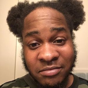 Meet your Posher, Romello